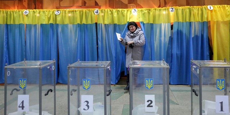 Регистрация кандидатов в президенты продлится до 8 февраля (Фото: EPA)