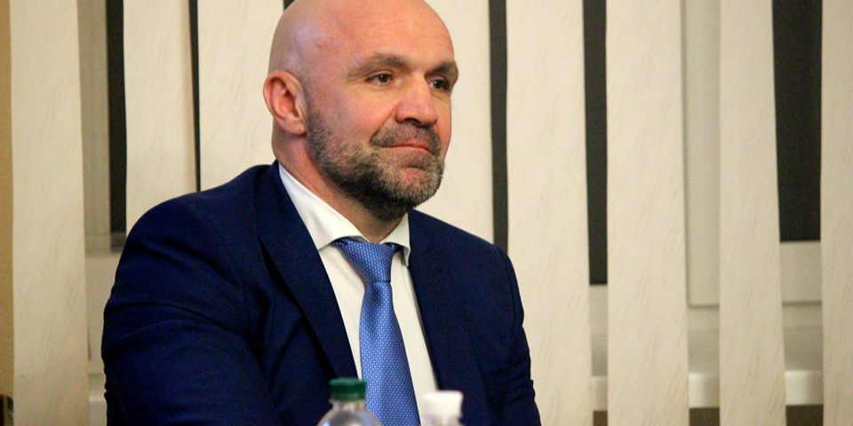 Мангер заявил, что готов отвечать на все вопросы следователей (Фото: Владислав Мангер via Facebook)