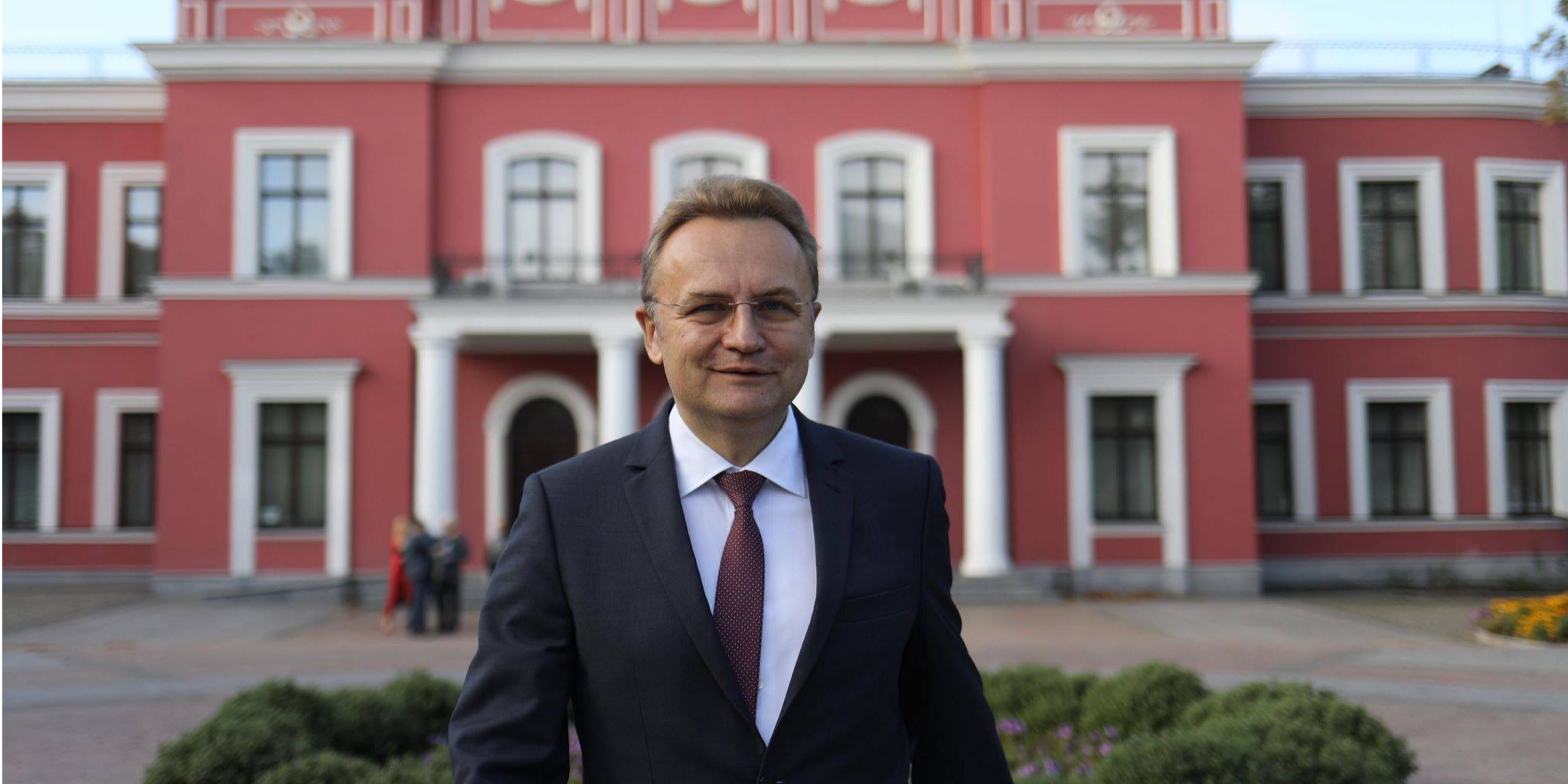 Садовий обіцяє платити військовим щонайменше $1 тис у гривневому еквіваленті (Фото: Андрій Садовий via Facebook)