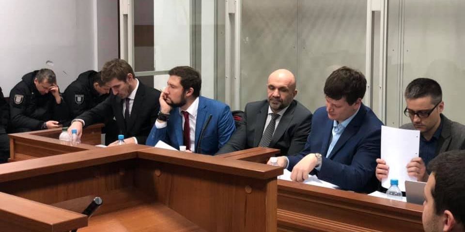 Заседание перенесли в связи с ходатайством адвокатов Мангера (Фото: Masi Nayyem via Facebook)