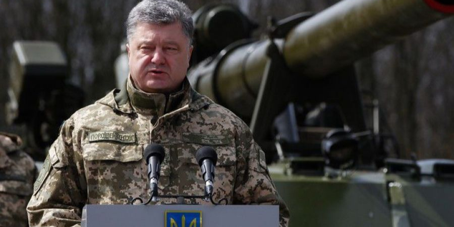 Порошенко требует провести проверку (Фото: Пресс-служба АП)