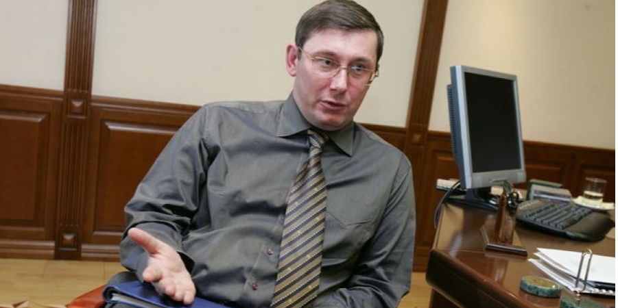 По словам Луценко, ГФС сейчас проверяет 20 фирм-контрагентов (Фото: НВ)