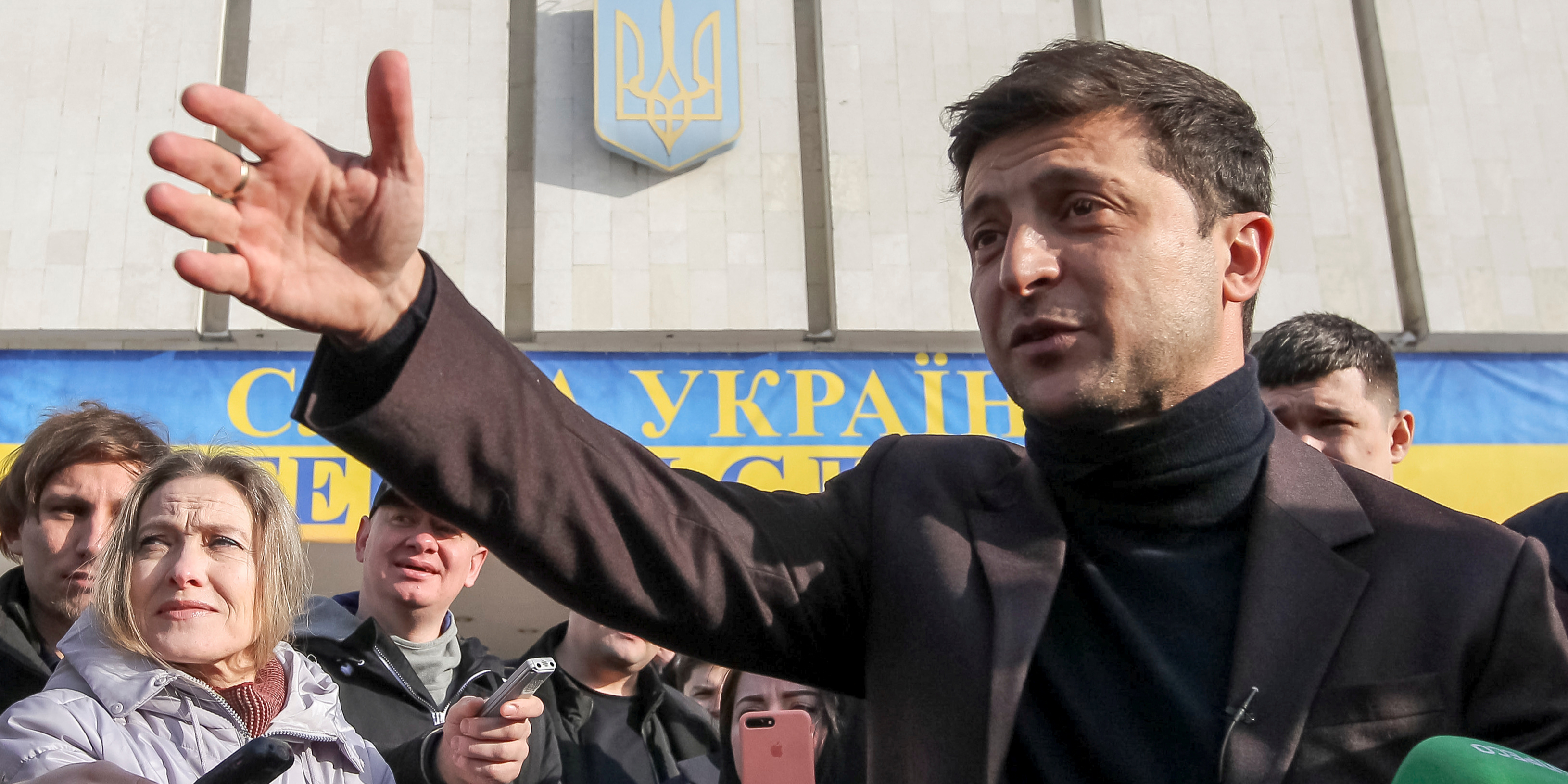 Типовий виборець Зеленського - україномовний городянин 25-34 років (Фото: REUTERS / Viacheslav Ratynskyi)