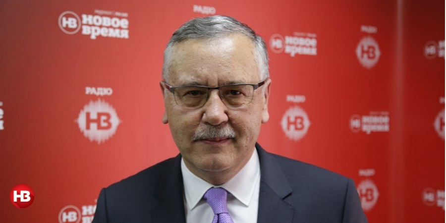 Типичный избиратель Гриценко - женщина за 60 из центрального или западного региона страны (Фото: НВ)