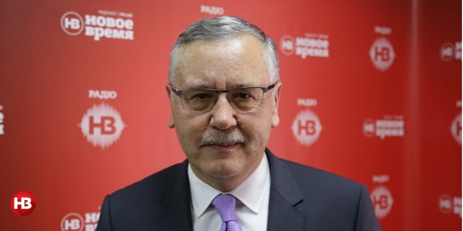 Типовий виборець Гриценко - жінка за 60 із центрального або західного регіону країни (Фото: НВ)