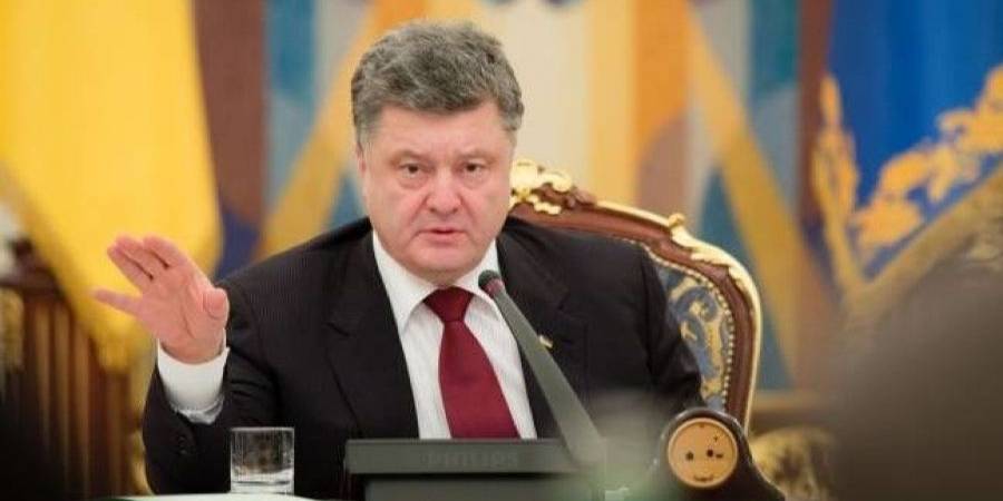 Порошенко созвал заседание СНБО после расследование о коррупции в оборонке (Фото: Пресс-служба АП)