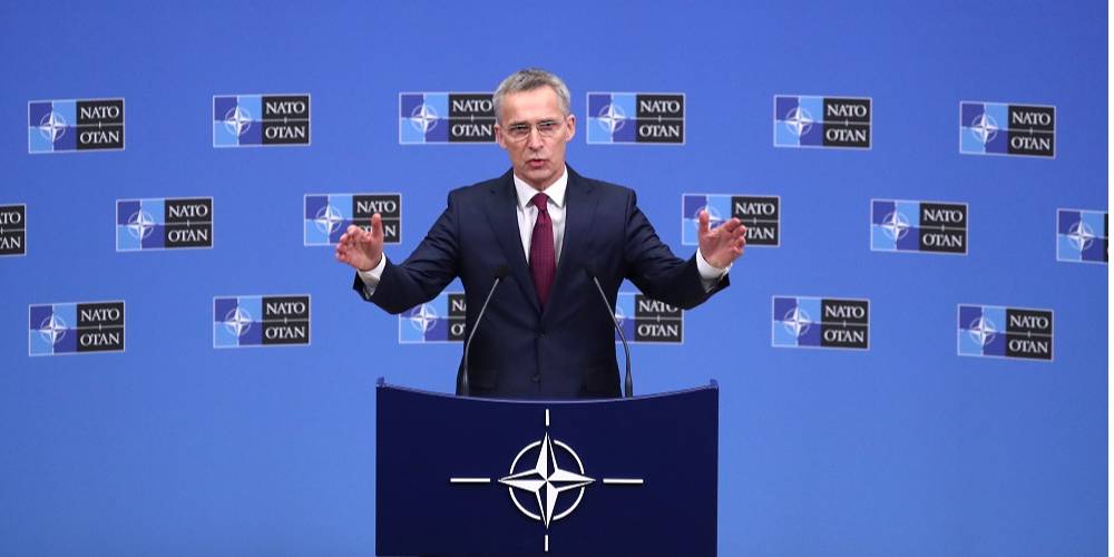 Столтенберг предложил делать выводы после второго тура (Фото: Yves Herman/Reuters)