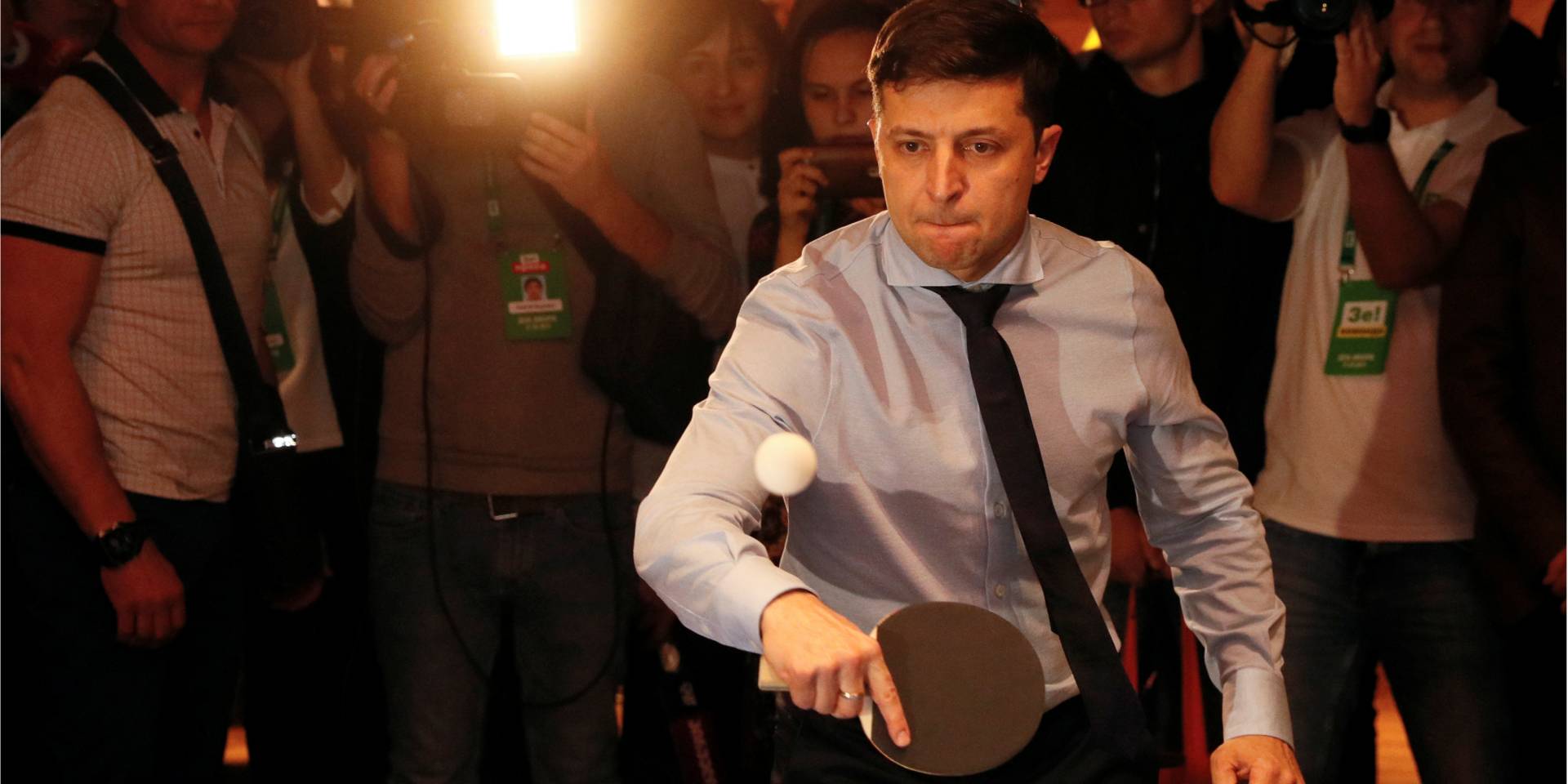 Советник Зеленского считает дебаты похожими на собачьи бои (Фото: REUTERS/Valentyn Ogirenko)