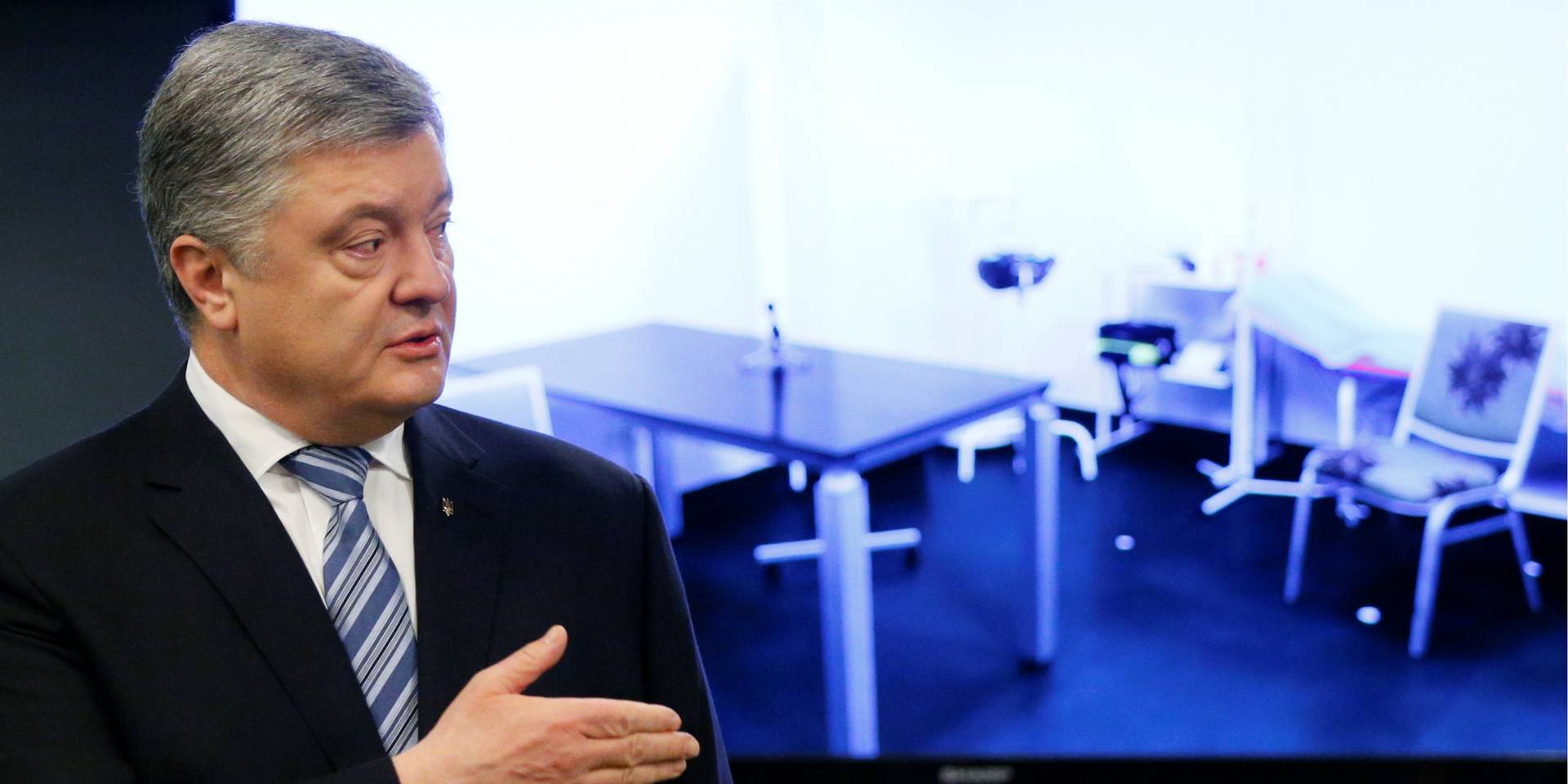Порошенко считает неуважением к Тимошенко  предложение Зеленского стать ведущей дебатов (Фото: REUTERS/Gleb Garanich)