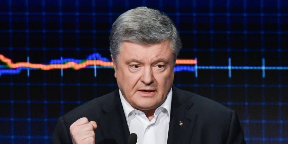 По словам Порошенко, фейки о его алкоголизме распространяет российская пропаганда (Фото: president.gov.ua)