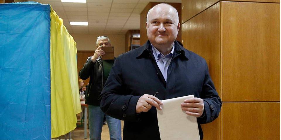 Смешко не ведет переговоров ни с одним из кандидатов (Фото: Смешко2019/Facebook)