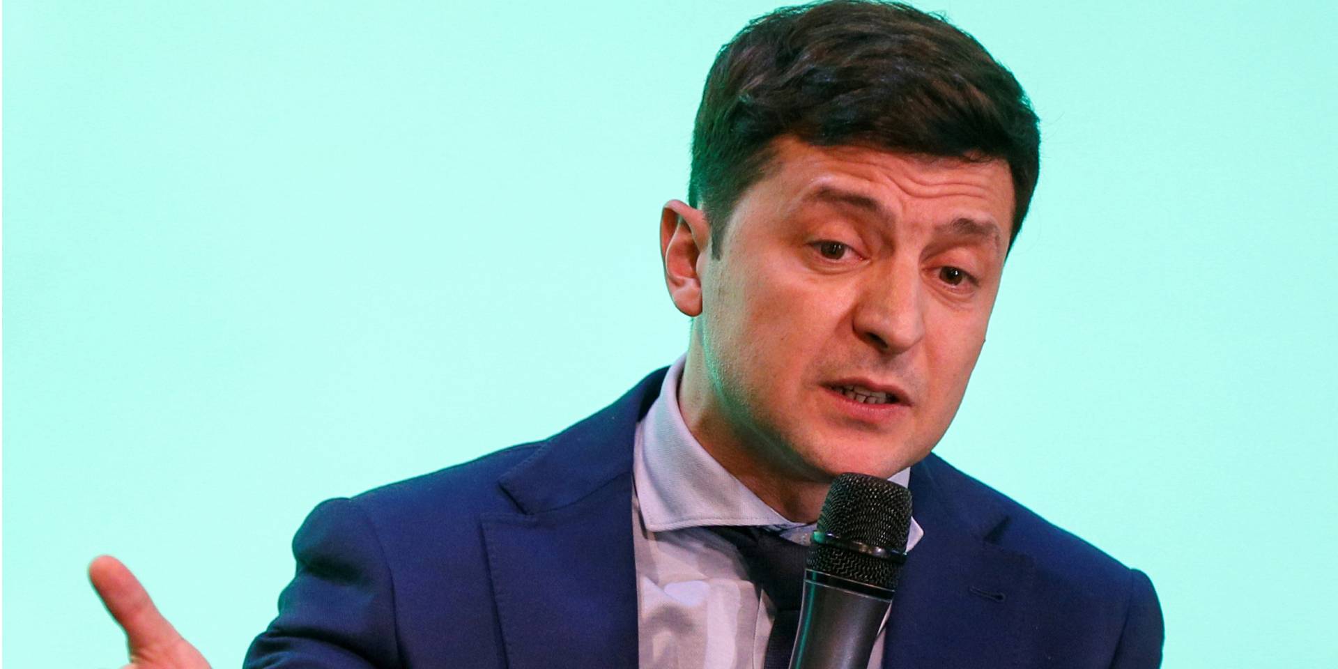 Зеленський розповів про контракт із людьми Коломойського (Фото: REUTERS / Valentyn Ogirenko)