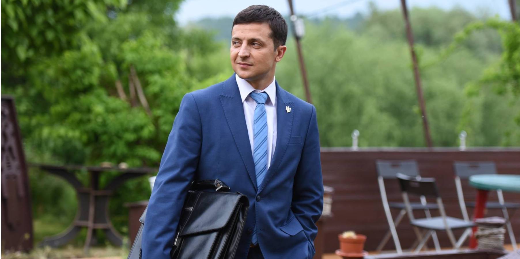 Кандидат в президенты Владимир Зеленский предпочитает избегать общения со СМИ накануне выборов. (Фото: Слуга народа via facebook)