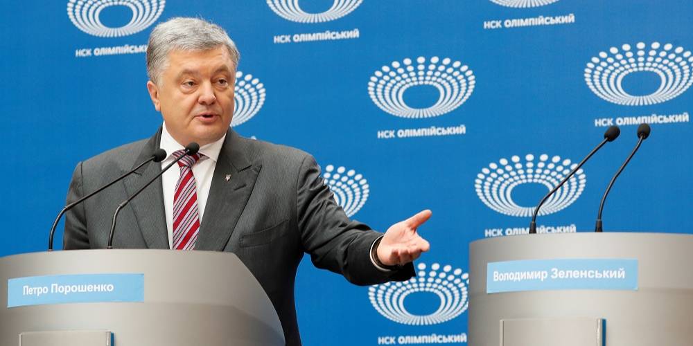 Порошенко призвал поддержать его во втором туре выборов (Фото: Valentyn Ogirenko/Reuters)