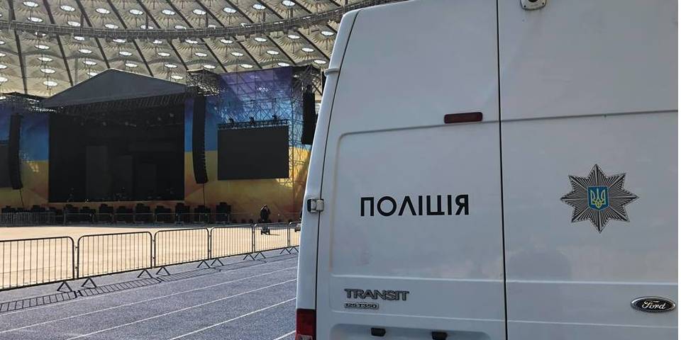 Журналист ДмитрийГордон сомневается, что правоохранительные органы способны обеспечить безопасность на дебатах (Фото: Артем Шевченко/Facebook)