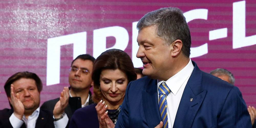 Порошенко визнав поразку (Фото: Vasily Fedosenko / Reuters)