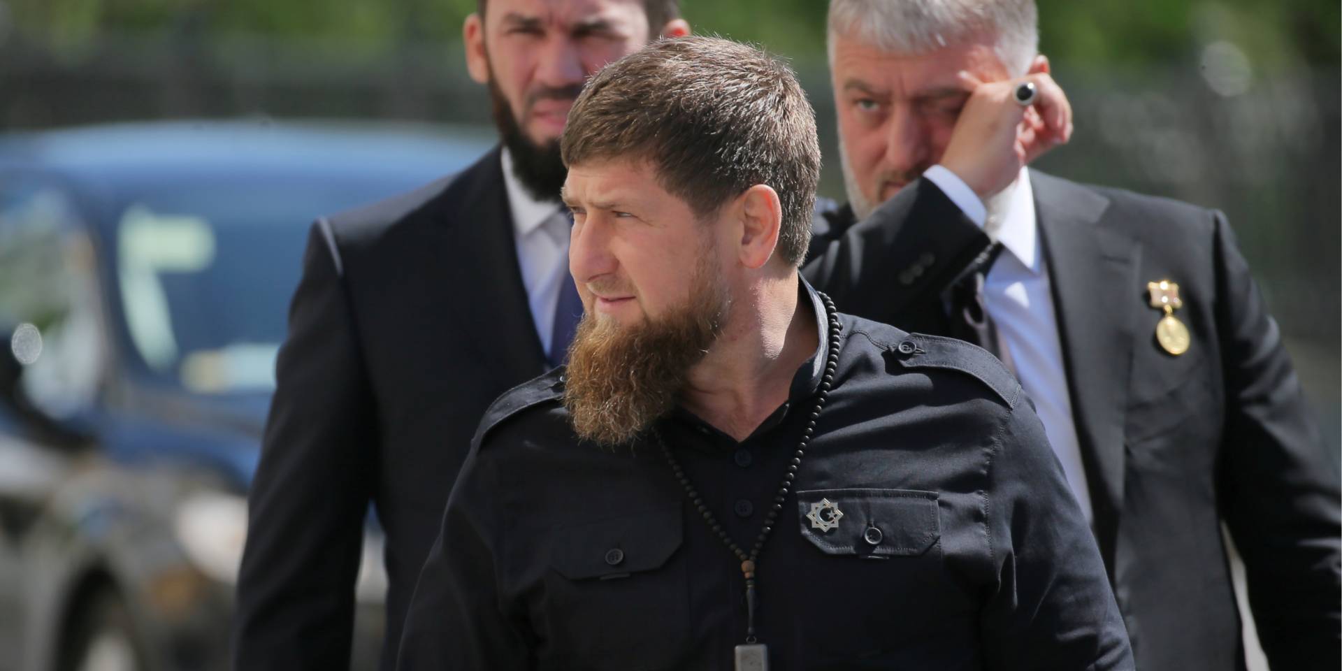 В то же время Кадыров опасается, что Госдеп организовал на Зеленского 