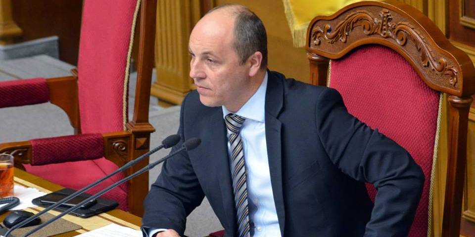 Рада назначит инаугурацию нового президента в предусмотренный законом срок, заявил Парубий (Фото: Олег Федонюк/Facebook)