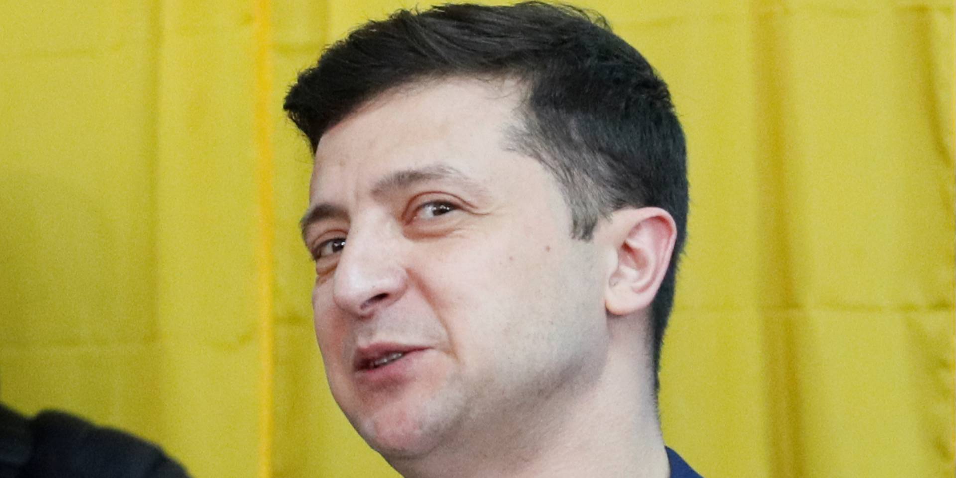 О чем Зеленский разговаривал с Гройсманом - не известно (Фото: REUTERS/Valentyn Ogirenko)
