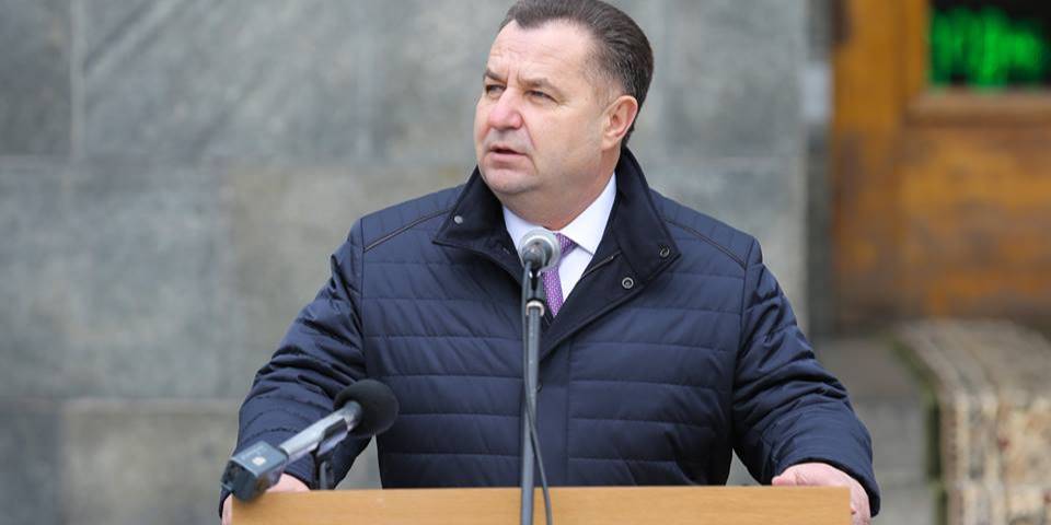 Полторак объяснил отставку главы Нацгвардии и командующего ООС плановой ротацией (Фото: Степан Полторак/Facebook)