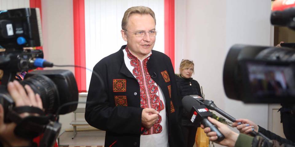 Самопоміч не проти дострокових виборів у Раду, але за новими правилами, заявив Садовий (Фото: Андрій Садовий / Facebook.)