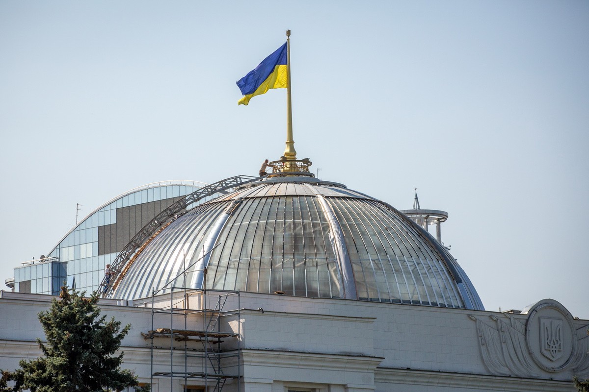 Зеленский и его команда настаивают на инаугурации 19 мая (Фото: НВ)
