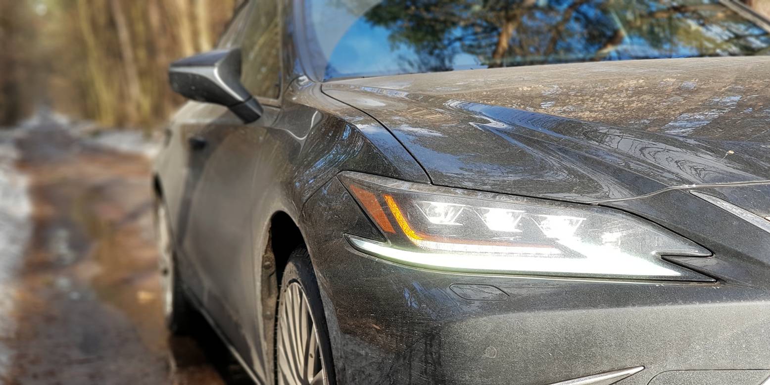 Тест-драйв Lexus ES F Sport (Фото: НВ)