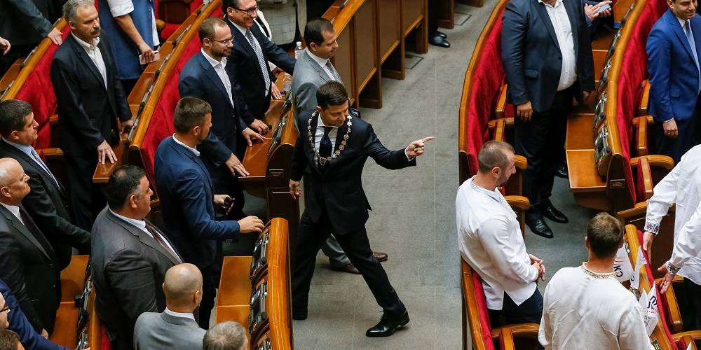 Зеленський зробив гучну заяву в Раді (Фото: Valentyn Ogirenko / Reuters)