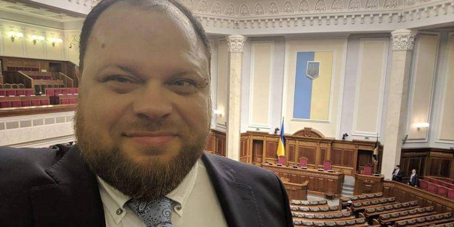 Руслан Стефанчук пропонує скоротити кількість нардепів (Фото: Ruslan Stefanchuk via Facebook)