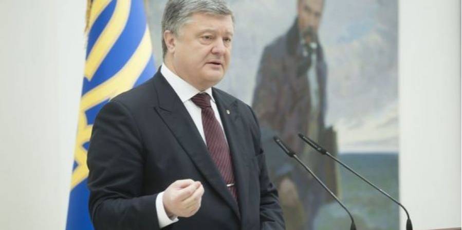 Порошенко назвав позицію нового глави АП дивною (Фото: Прес-служба АП)