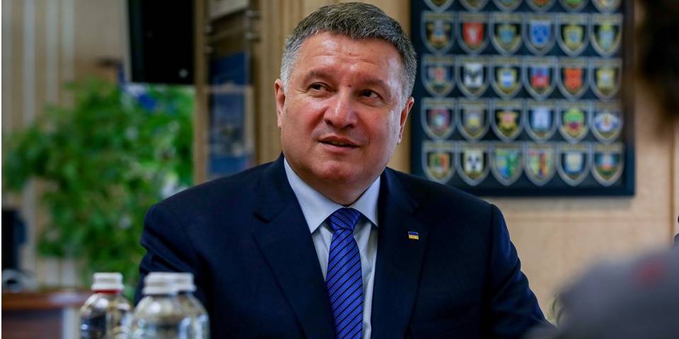 Аваков розповів, що буде і далі контактувати з Зеленським (Фото: МВС)
