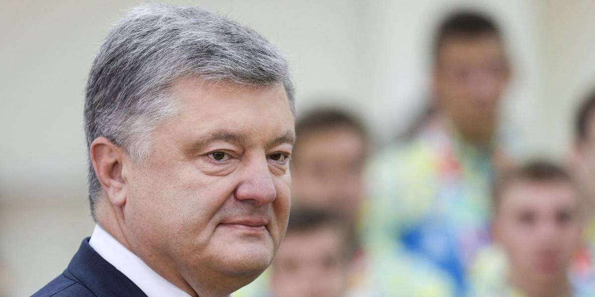 Петро Порошенко (Фото: @APUkraine)