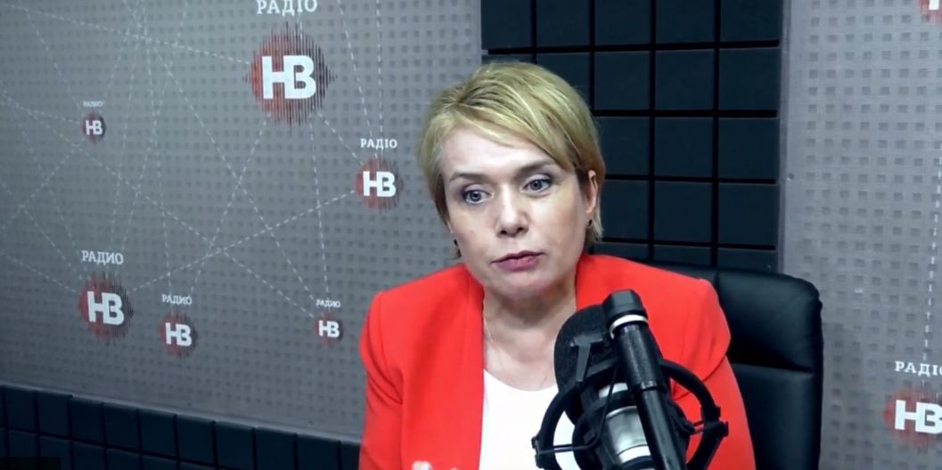 По словам Гриневич, некоторые учителя используют бесплатные материалы с англоязычных ресурсов (Фото: Кадр видео Радио НВ via YouTube)