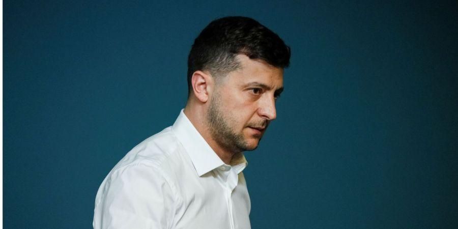 Зеленский отреагировал на смерть нардепа (Фото: REUTERS/Valentyn Ogirenko)