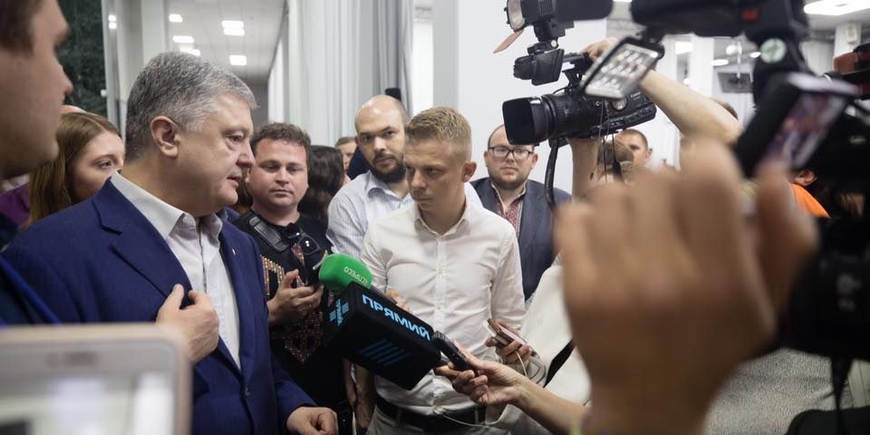 Порошенко заявил, что уважает Гройсмана и Кличко за их деятельность в единой команде (Фото: Петр Порошенко/Facebook)
