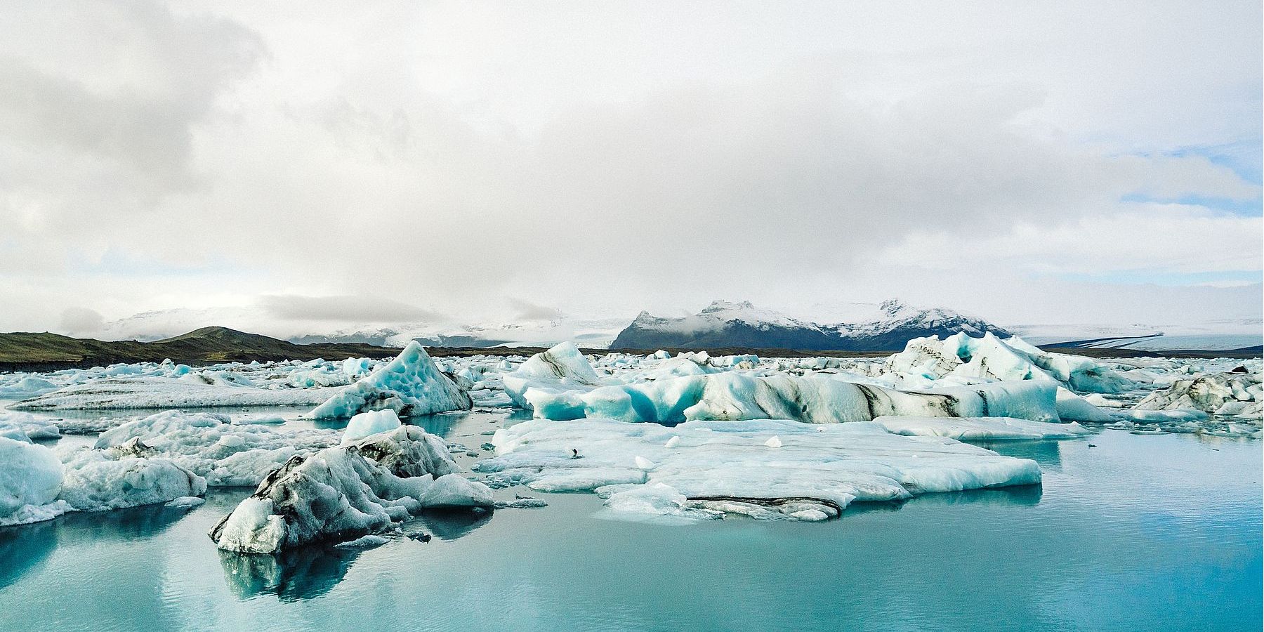Национальный парк Ватнайёкюдль, Исландия (Фото: @Unsplash/Adam Jang)