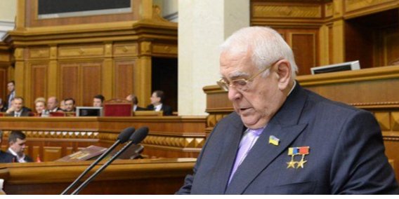 Ефим Звягильский впервые с 1990 года не баллотируется на парламентских выборах (Фото: golos.com.ua)
