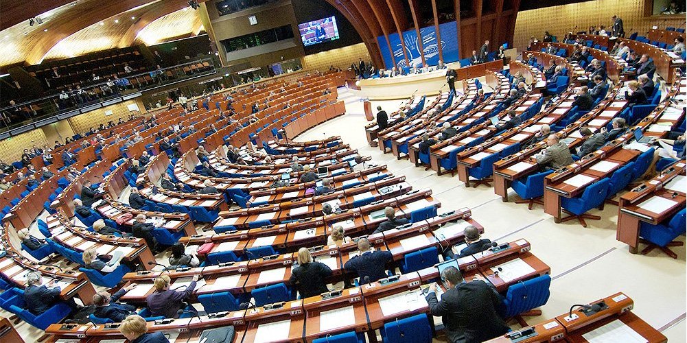 Зеленський вважає, що рішення про повернення РФ до ПАРЄ було ухвалене давно (Фото: PACE_News/Twitter)
