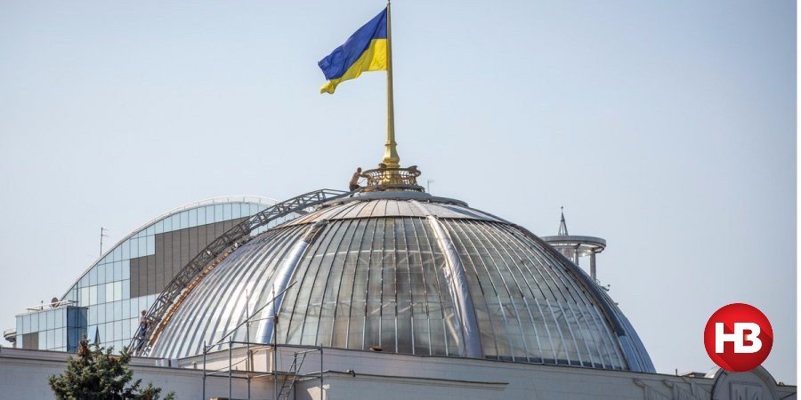 Згідно з опитуванням Info Sapiens, Європейська солідарність випереджає Опозиційну платформу (Фото: НВ)