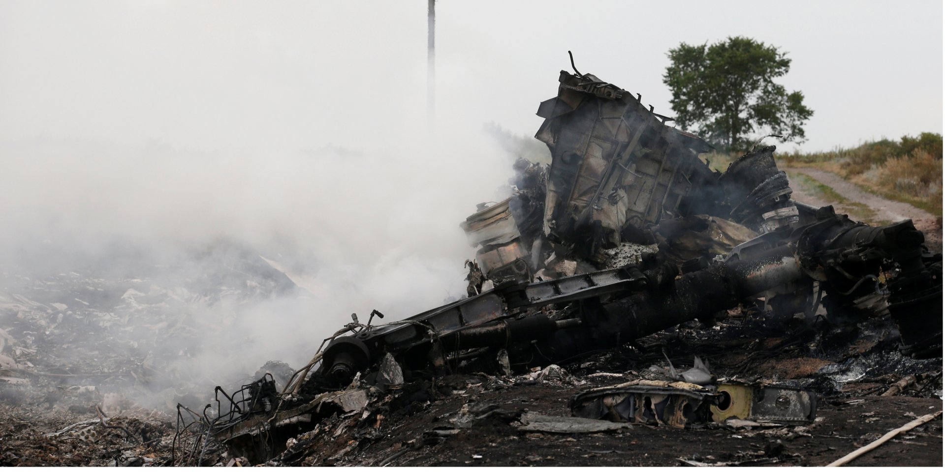 Місце падіння Боїнга 777 на Донбасі, 17 липня 2014 року (Фото: REUTERS/Maxim Zmeyev)
