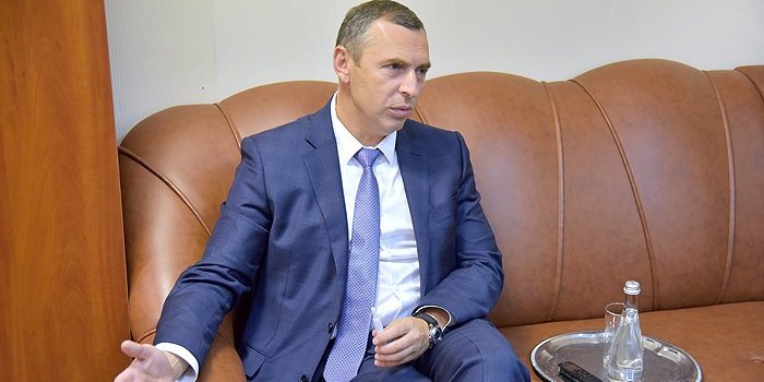 Шефир выразил надежду, что Голос пройдет в Раду (Фото: LB.ua)