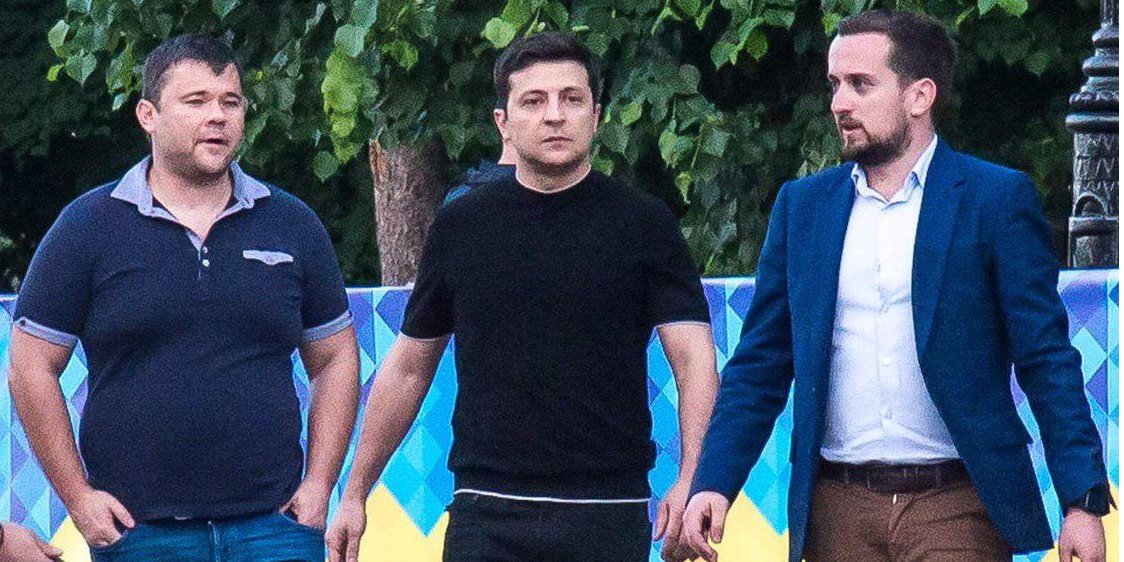 Фото заяви Андрія Богдана про відставку розіслав Кирило Тимошенко (Фото: 112 Україна)