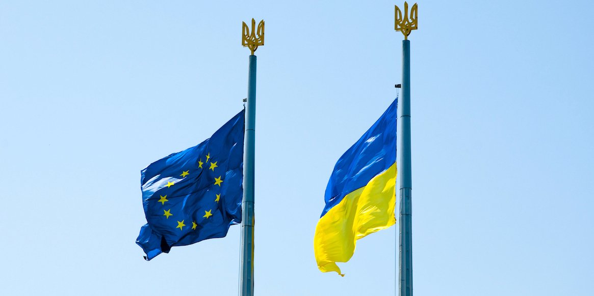 Украина получила безвиз в 2017 году (Фото: neweasterneurope. eu)