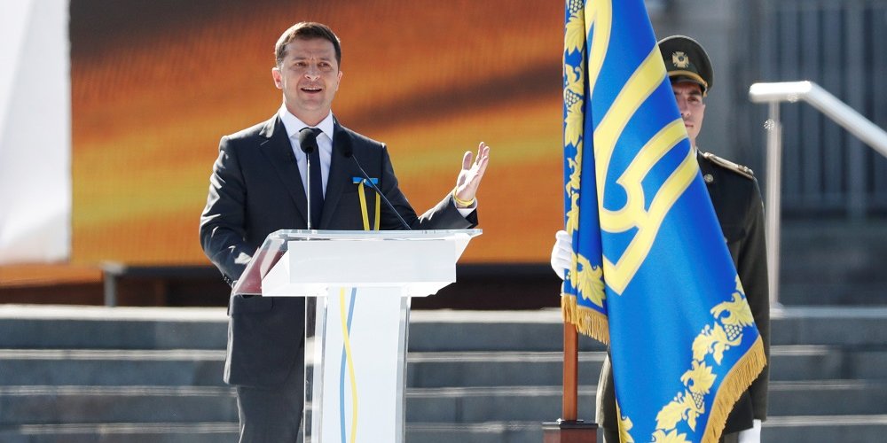 Зеленскому доверяют 70% украинцев (Фото: Valentyn Ogirenko/Reuters)