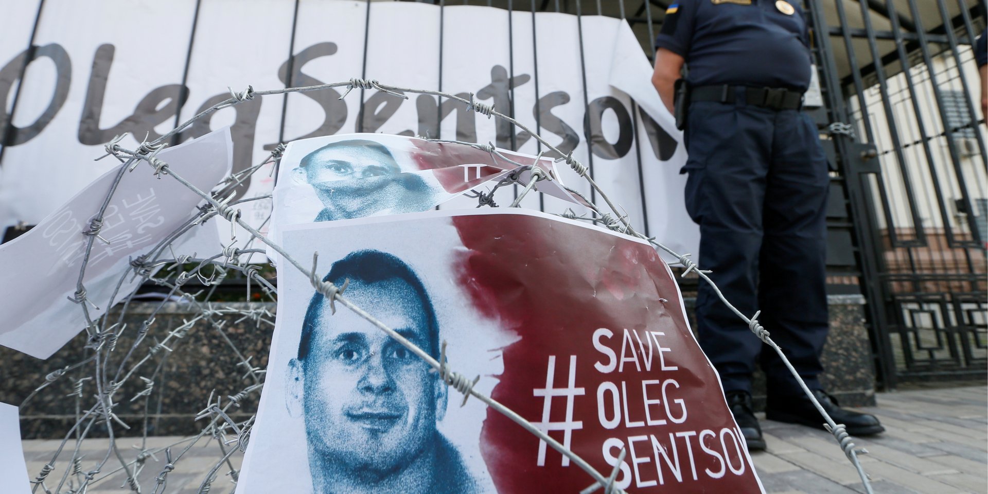 За інформацією російських ЗМІ, Сенцова готуються обміняти (Фото: REUTERS/Valentyn Ogirenko)