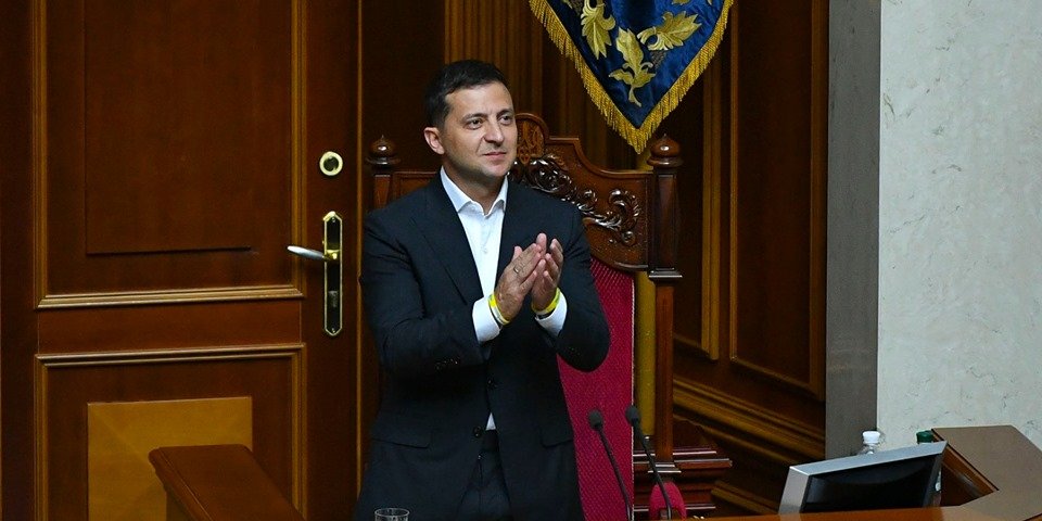 Зеленський активно реєструє законопроекти в новій Раді (Фото: ОПУ)