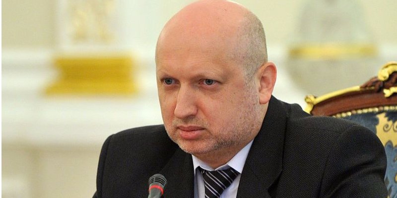 Турчинов заявил, что уменьшение количества министерств должно профессионально готовиться (Фото: пресс-служба Турчинова)