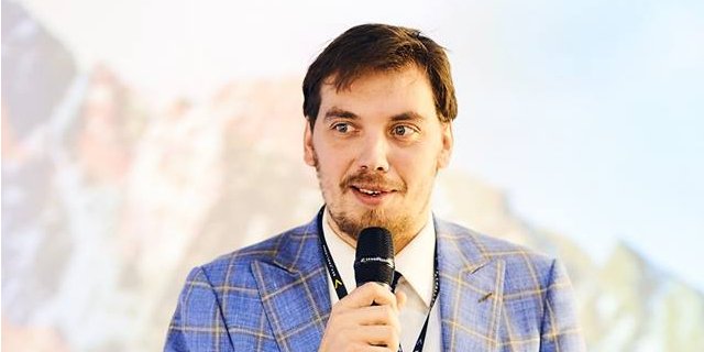 Засідання розпочнеться о 14:00. (Фото: Олексій Гончарук / Facebook)