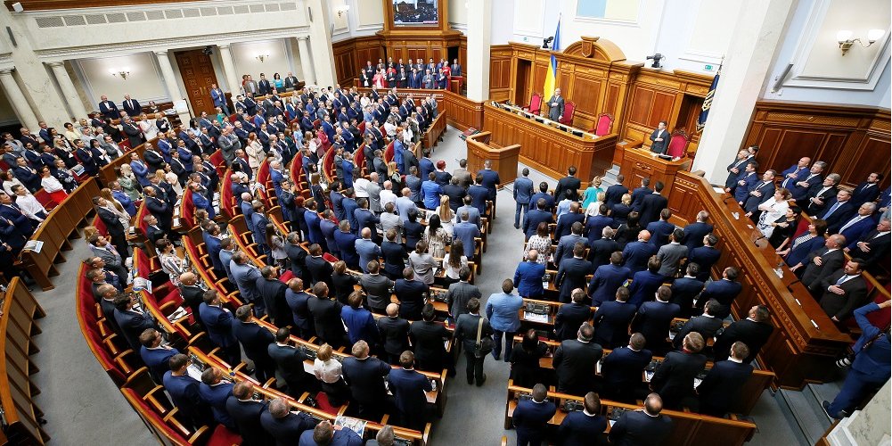 Нардепы Рады 9 созыва начинают работу (Фото: Gleb Garanich/Reuters)