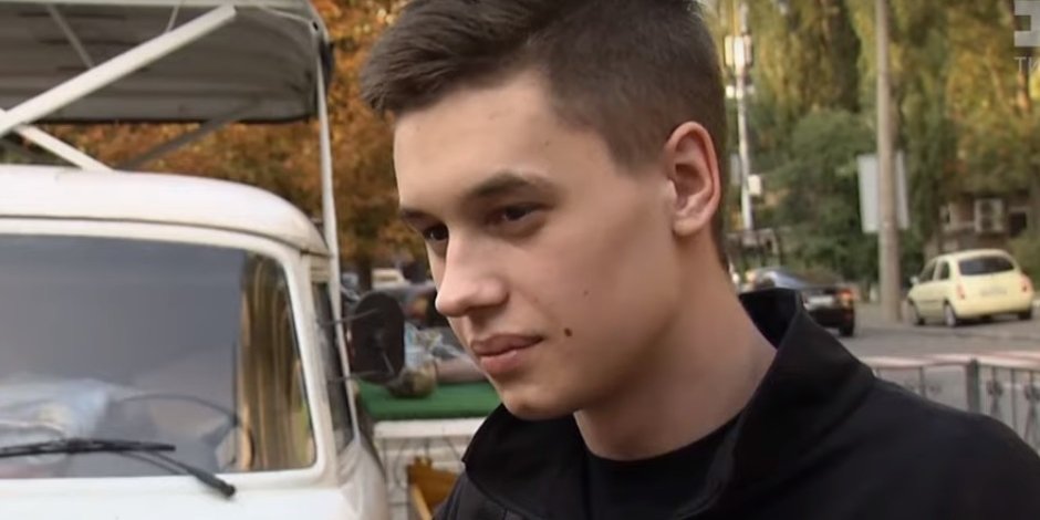 Моряк передал просьбу о покупке кольца через адвоката (Фото: Скриншот с видео/YouTube)